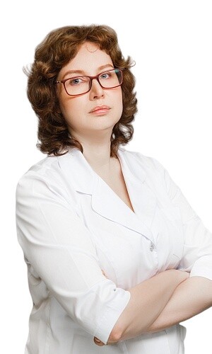 Ломоносова Елена Викторовна
