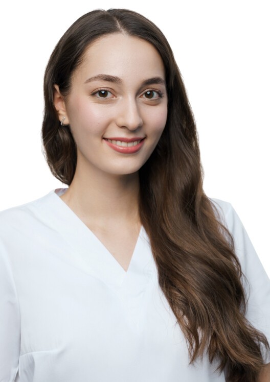 Свеженцева Диана Абдуллаевна