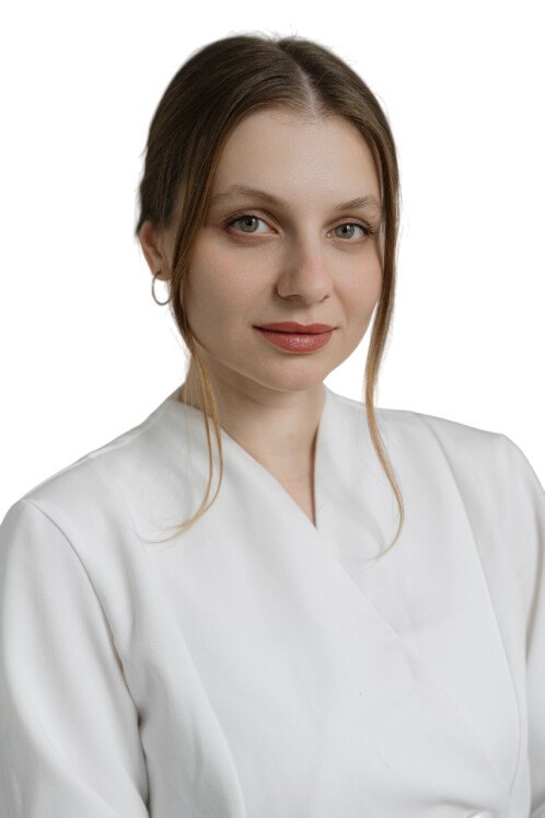 Жданова Юлия Дмитриевна
